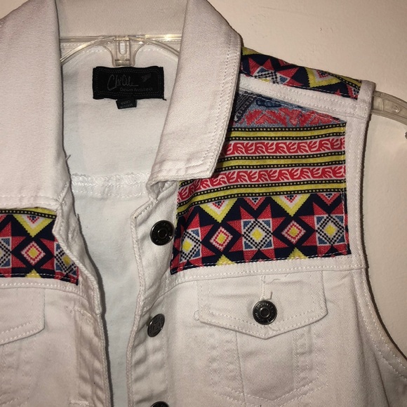 Love Culture White Denim Vest - Picture 2 of 4